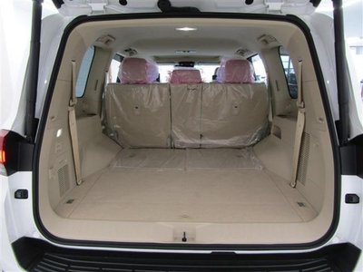 TOYOTA LAND CRUISER - 8