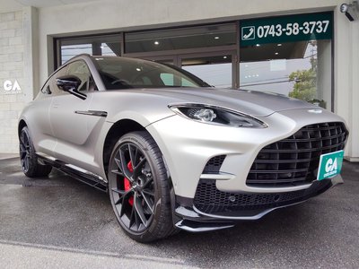 2025 Aston Martin DBX 照片 3