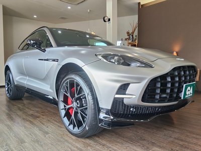 2025 Aston Martin DBX 照片 1
