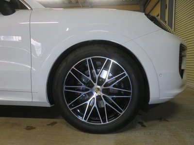 PORSCHE CAYENNE - 4