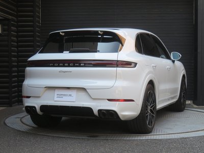 PORSCHE CAYENNE - 2