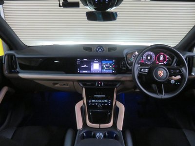 PORSCHE CAYENNE - 3
