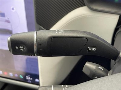 2020 Tesla MODEL X — миниатюра 14