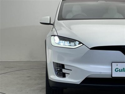 2020 Tesla MODEL X — миниатюра 24