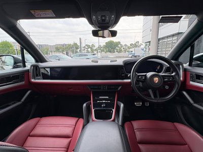 PORSCHE CAYENNE - 2