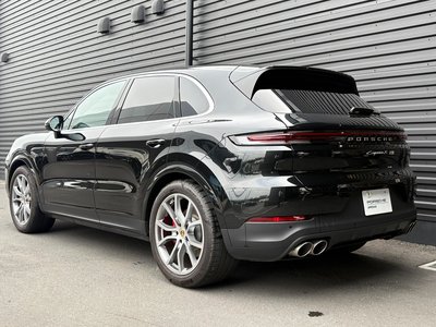 PORSCHE CAYENNE - 10