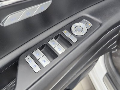 صورة مصغرة 30 لـ 2023 Genesis GV80 COUPE