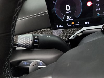 صورة مصغرة 28 لـ 2023 Genesis GV80 COUPE