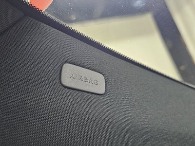 صورة مصغرة 30 لـ 2025 Mercedes-BENZ E-CLASS