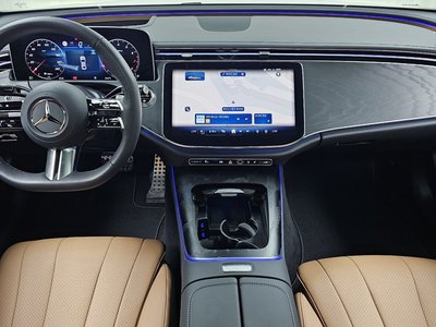 2025 Mercedes-BENZ E-CLASS 照片 5