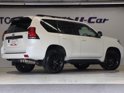 TOYOTA LAND CRUISER - 3