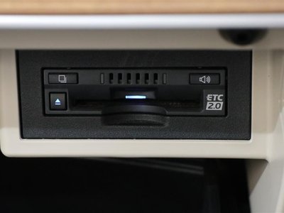 TOYOTA LAND CRUISER - 8