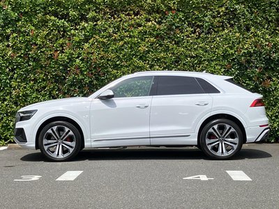 2021 AUDI Q8 照片 3