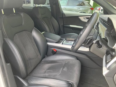 2021 AUDI Q8 照片 7
