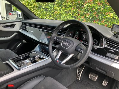 2021 AUDI Q8 照片 6