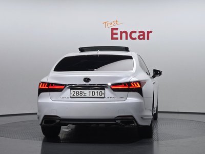LEXUS LS - 4