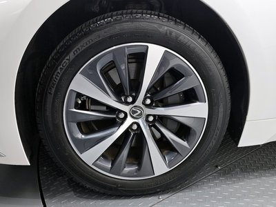 LEXUS LS - 6