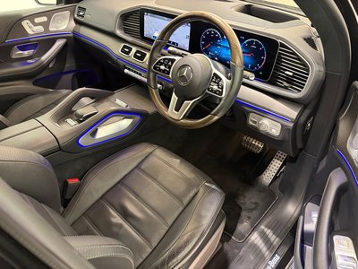 MERCEDES-BENZ GLS - 2