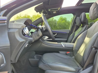 MERCEDES-BENZ EQS - 10