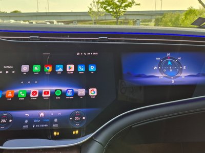 MERCEDES-BENZ EQS - 7