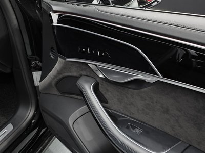 2021 AUDI A8 — миниатюра 17