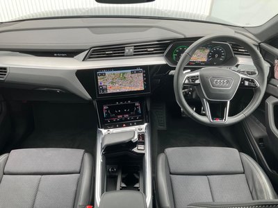 2024 AUDI Q8 SPORTBACK E-TRON photo 6