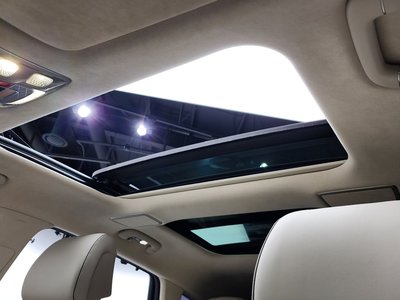 2022 Genesis GV80 thumbnail 24