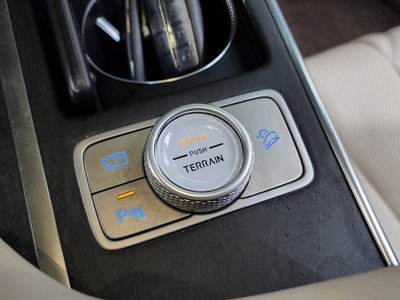2022 Genesis GV80 thumbnail 31