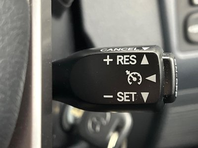 TOYOTA LAND CRUISER - 5