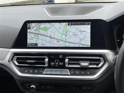 2021 BMW 3 SERIES photo 6