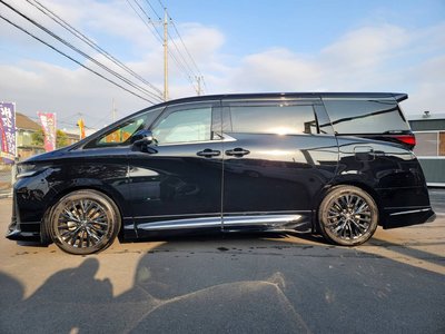 TOYOTA VELLFIRE - 3