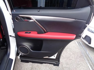 صورة مصغرة 35 لـ 2019 Lexus RX