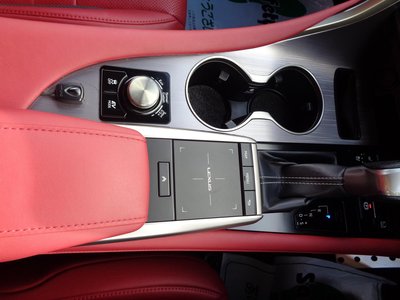 صورة مصغرة 14 لـ 2019 Lexus RX
