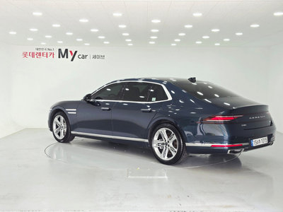صورة 2 لـ 2022 Genesis G90 (RS4)