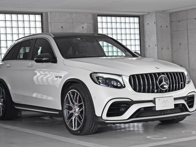MERCEDES-BENZ GLC AMG - 10