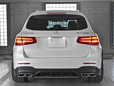 MERCEDES-BENZ GLC AMG - 8