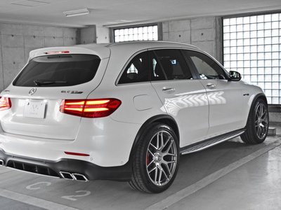 MERCEDES-BENZ GLC AMG - 9