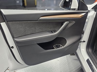 2023 Tesla MODEL Y — миниатюра 14
