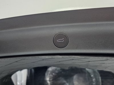 2023 Tesla MODEL Y — миниатюра 26