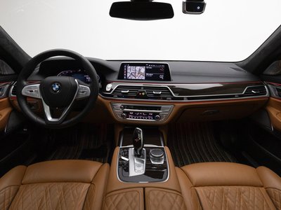 BMW 7 SERIES - 5
