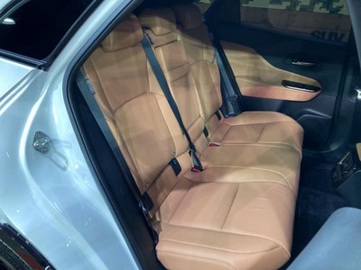 2024 Toyota CROWN SPORT photo 9