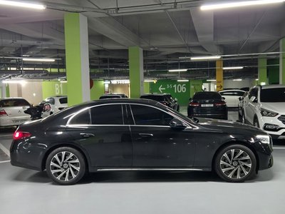 MERCEDES-BENZ E-CLASS - 3