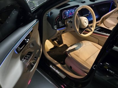 MERCEDES-BENZ E-CLASS - 7