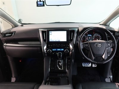 TOYOTA ALPHARD - 8