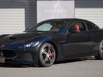 MASERATI GRANTURISMO - 1