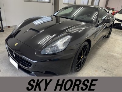 FERRARI CALIFORNIA - 1
