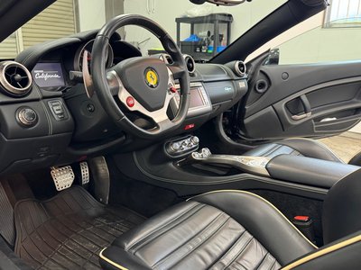 FERRARI CALIFORNIA - 9