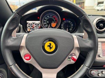 FERRARI CALIFORNIA - 10