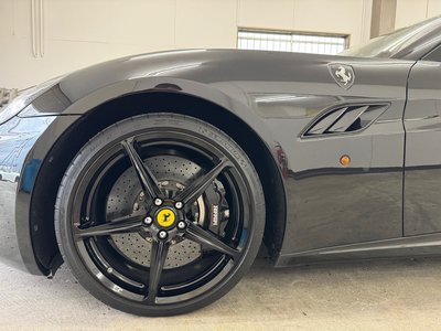 FERRARI CALIFORNIA - 3