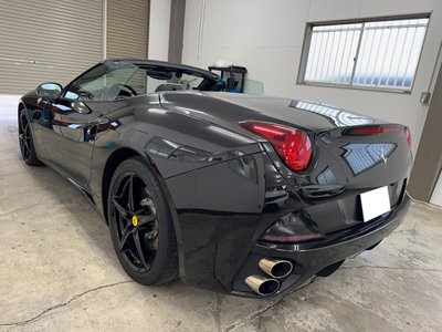 FERRARI CALIFORNIA - 8